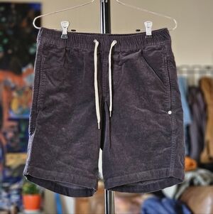 Vuori Men's Optimist Elastic Waist Corduroy Shorts Grey Size Small